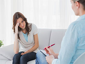 Should I go to therapy alone if my spouse won’t go?